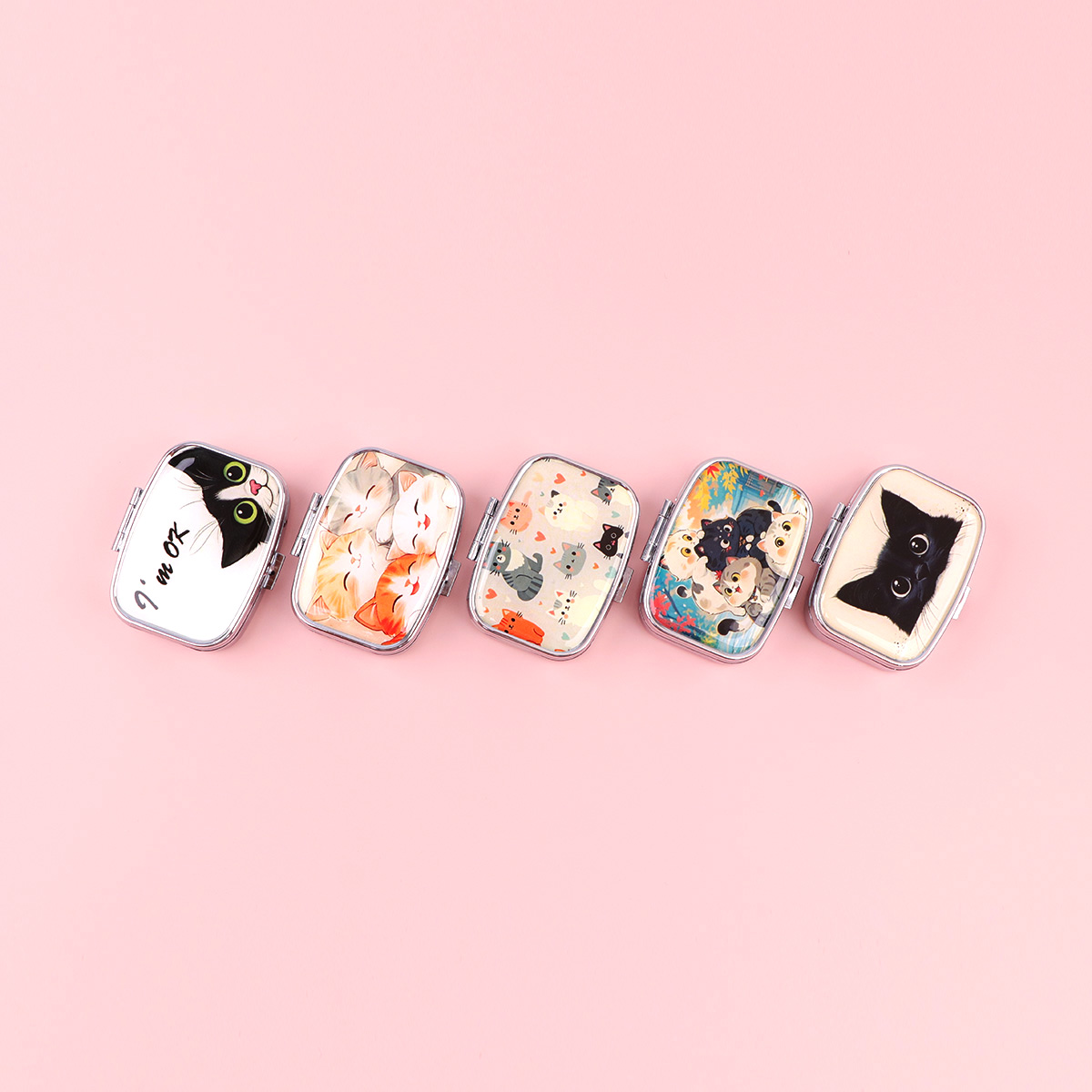 Black Cat Pill Boxes Cartoon A - Token Tray Organizer recensie en prijs