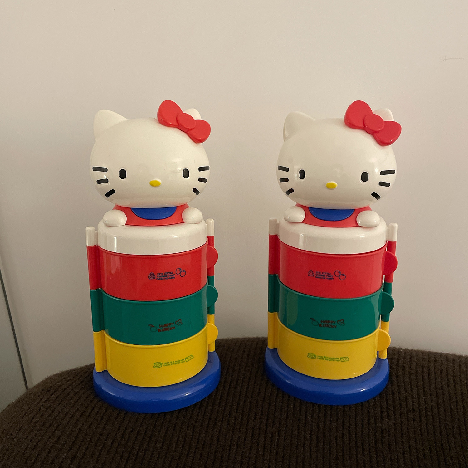 Cute Kitty Rotating Dustproof  - Token Tray Organizer recensie en prijs
